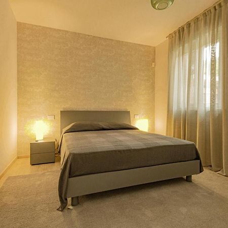Alloggio Nuovo In Centro Paese Corneliano d'Alba Екстериор снимка